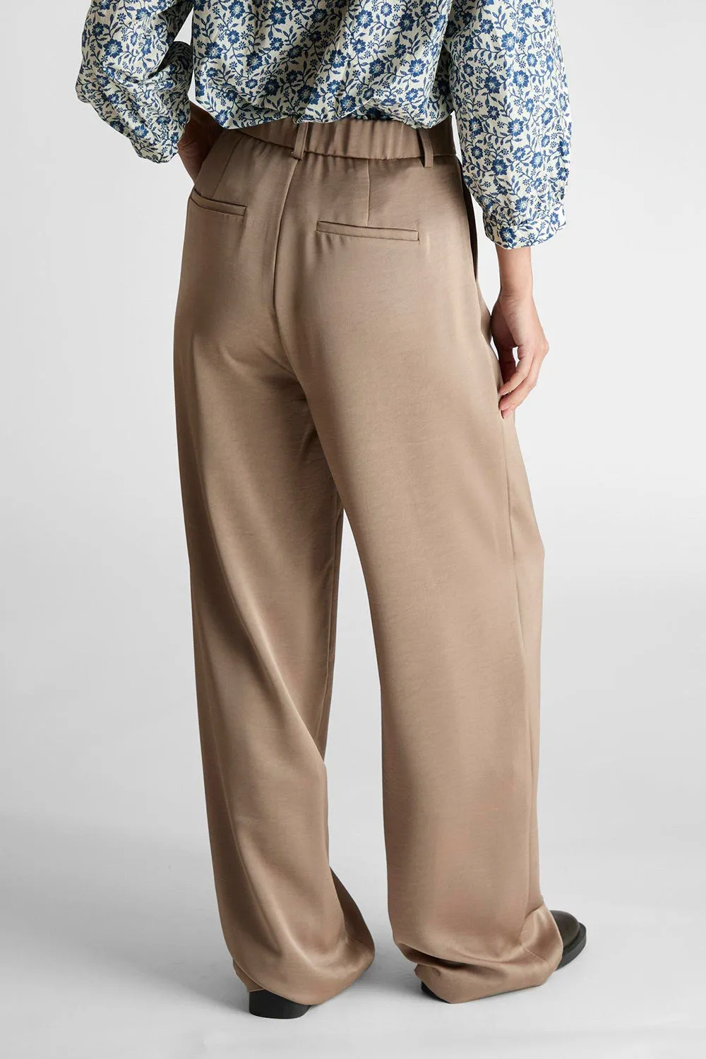 Alessandra Heavy Sateen Pants | Dark Taupe | Bukser fra Neo Noir