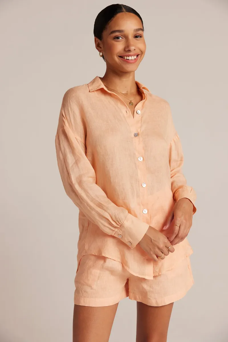 Bella Dahl Boyfriend Button Down in Peach Parker