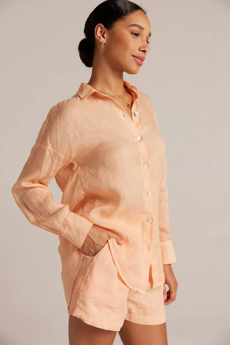 Bella Dahl Boyfriend Button Down in Peach Parker