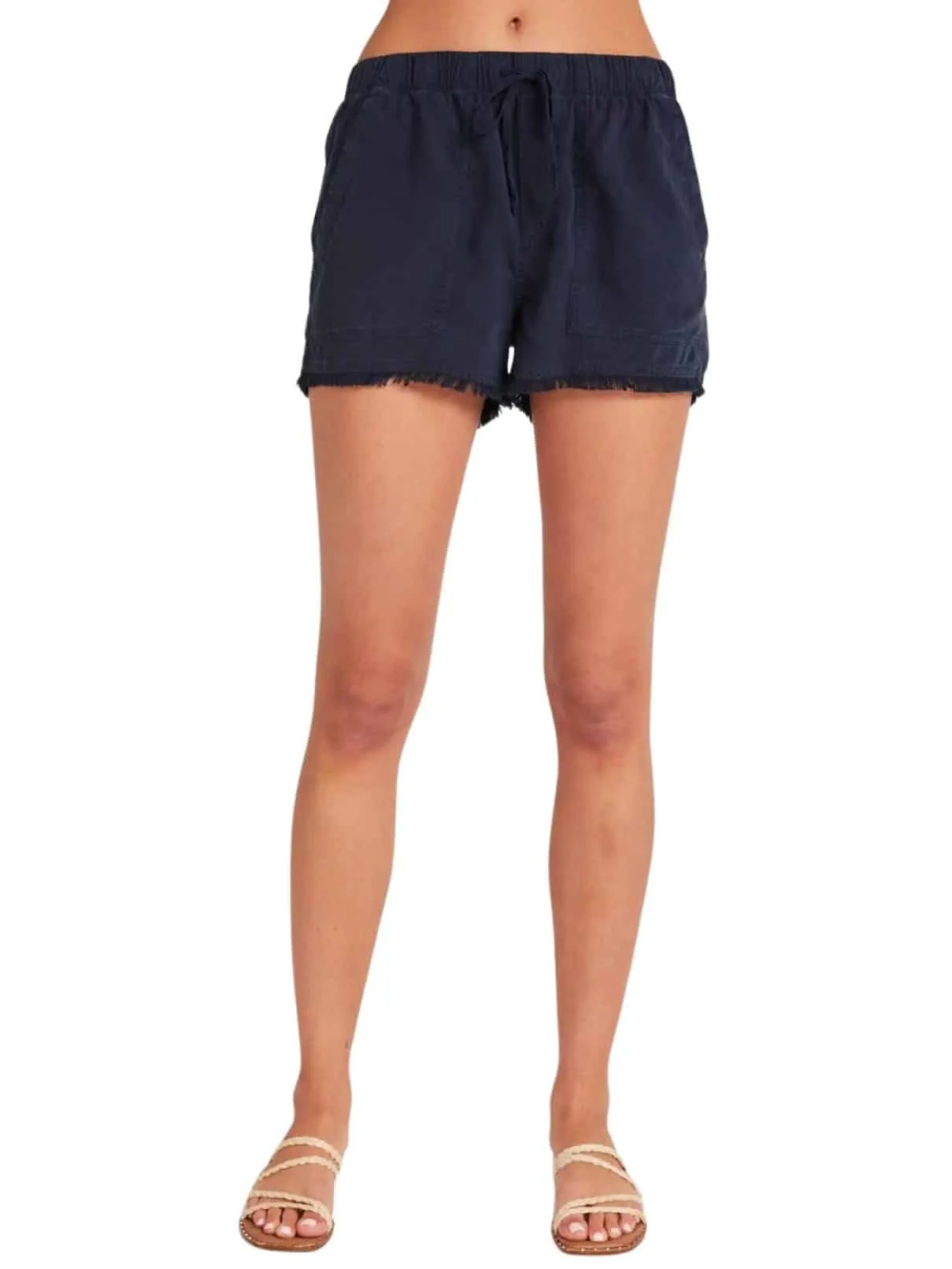 Bella Dahl Fray Hem Pocket Short in Endless Sea