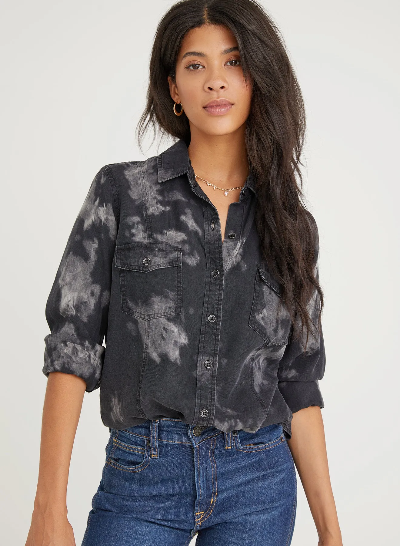 Bella Dahl - Long Sleeve Seamed Shirt - Black Cloud Wash