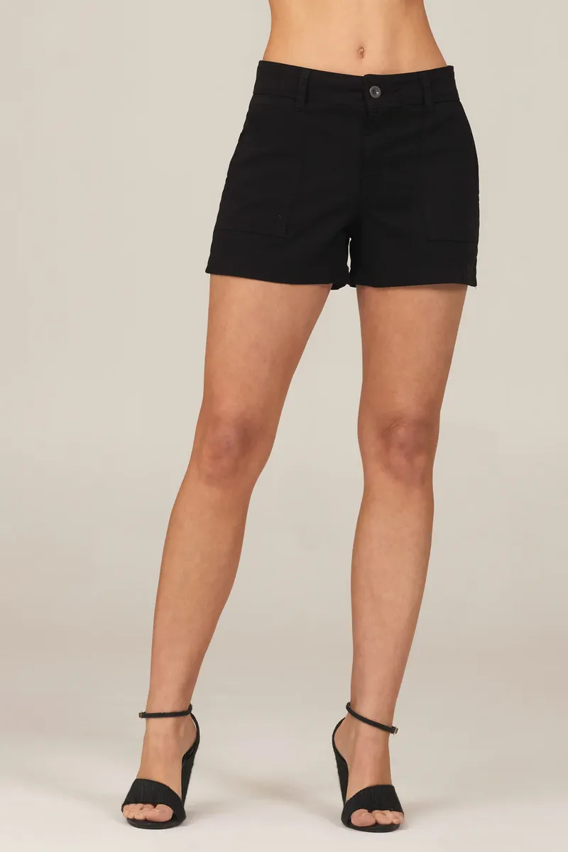 Bella Dahl Poppy Voyage pocket short in black