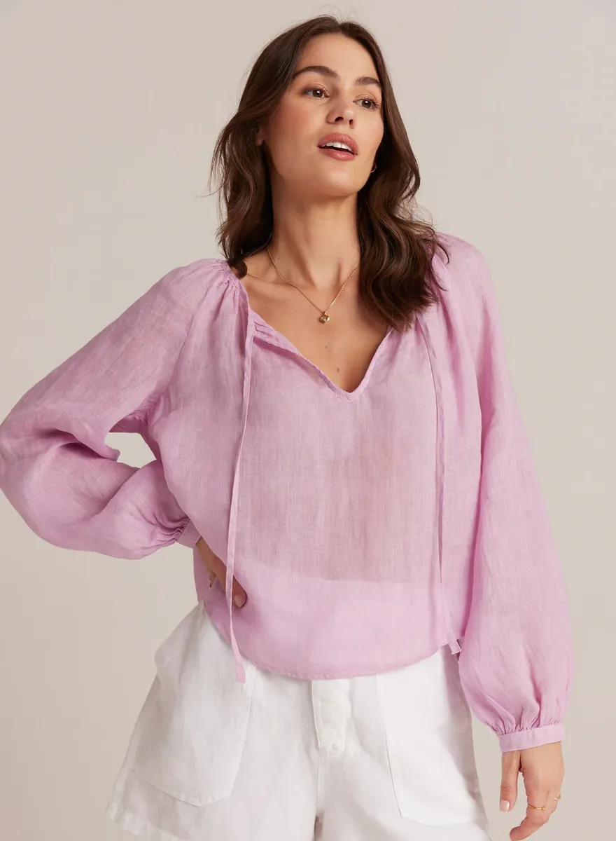 Bella Dahl Shirred Raglan Tie Front Blouse  in Light Orchid