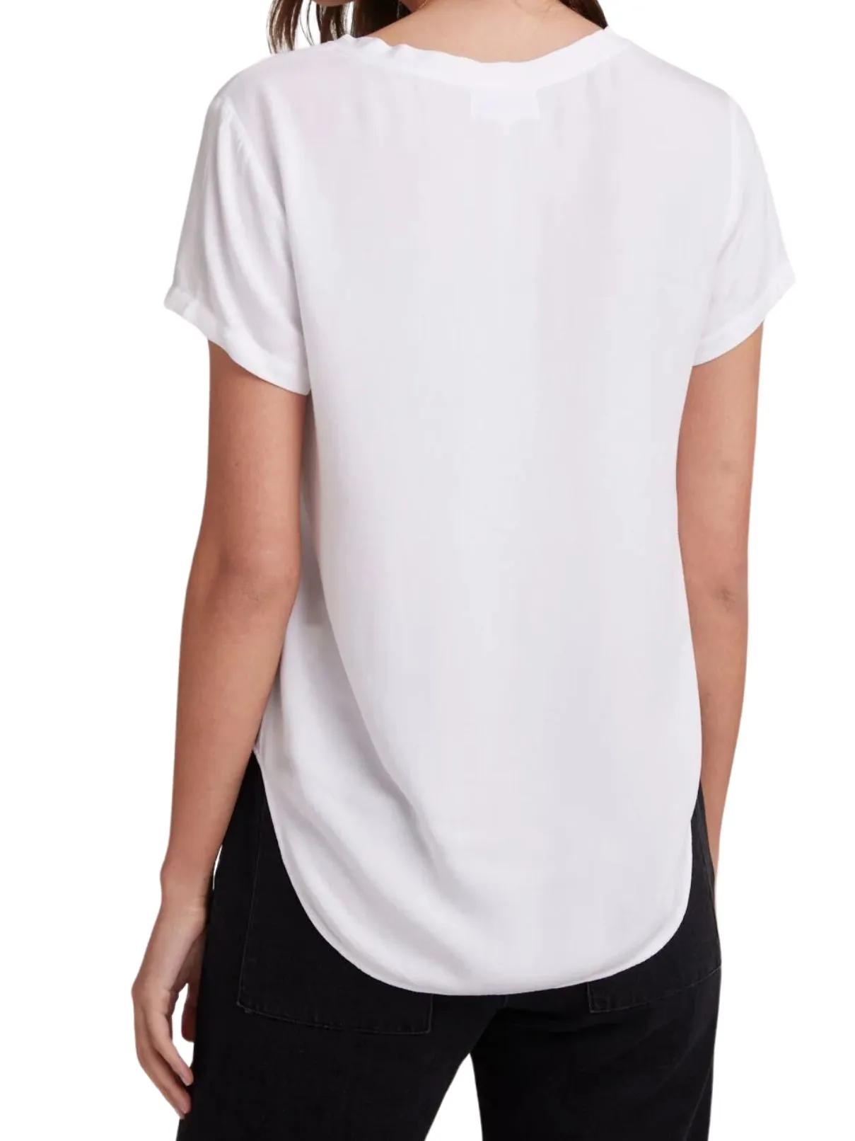 Bella Dahl V-neck Tee in White