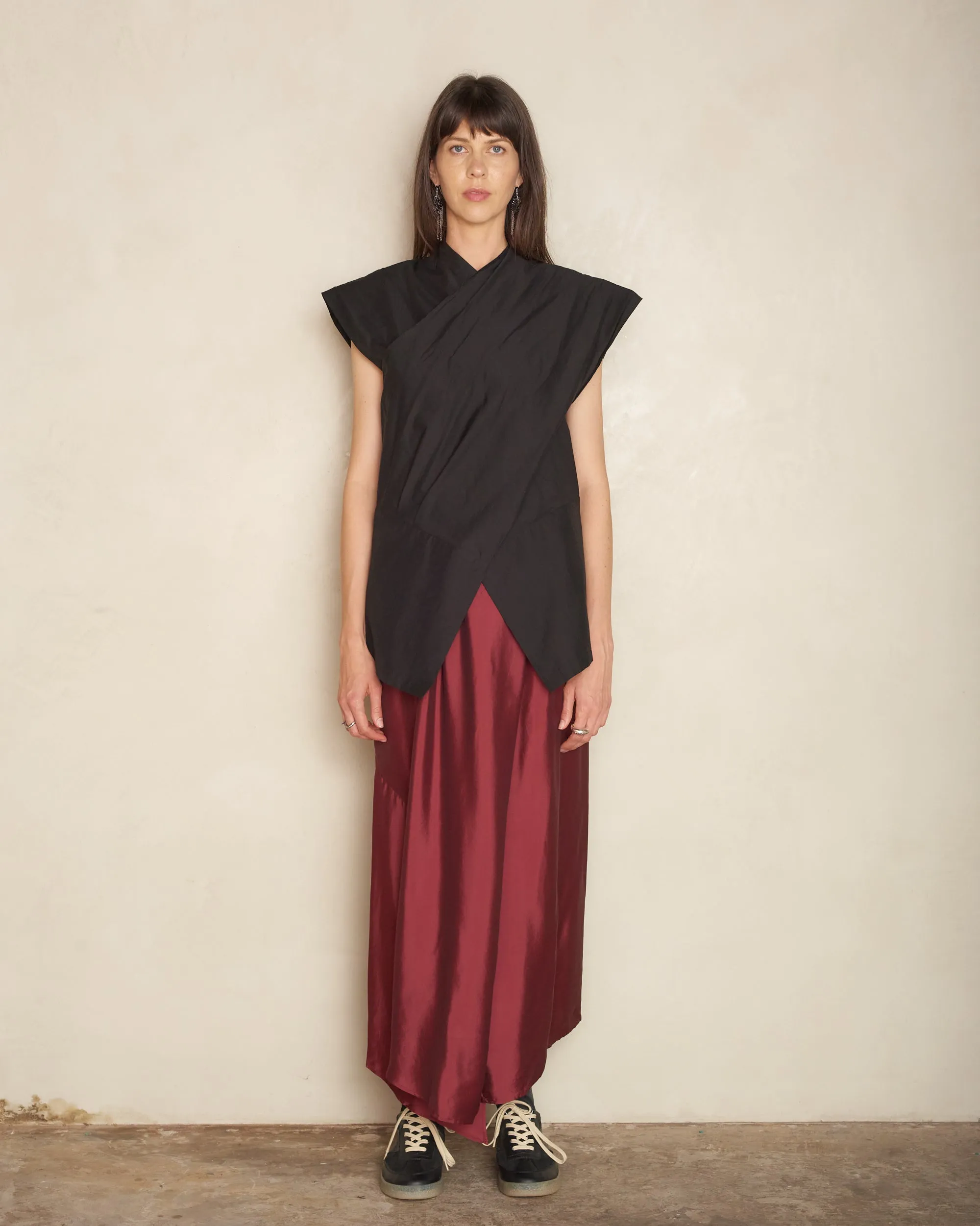 Black Tumbai Sleeveless Shawl Top