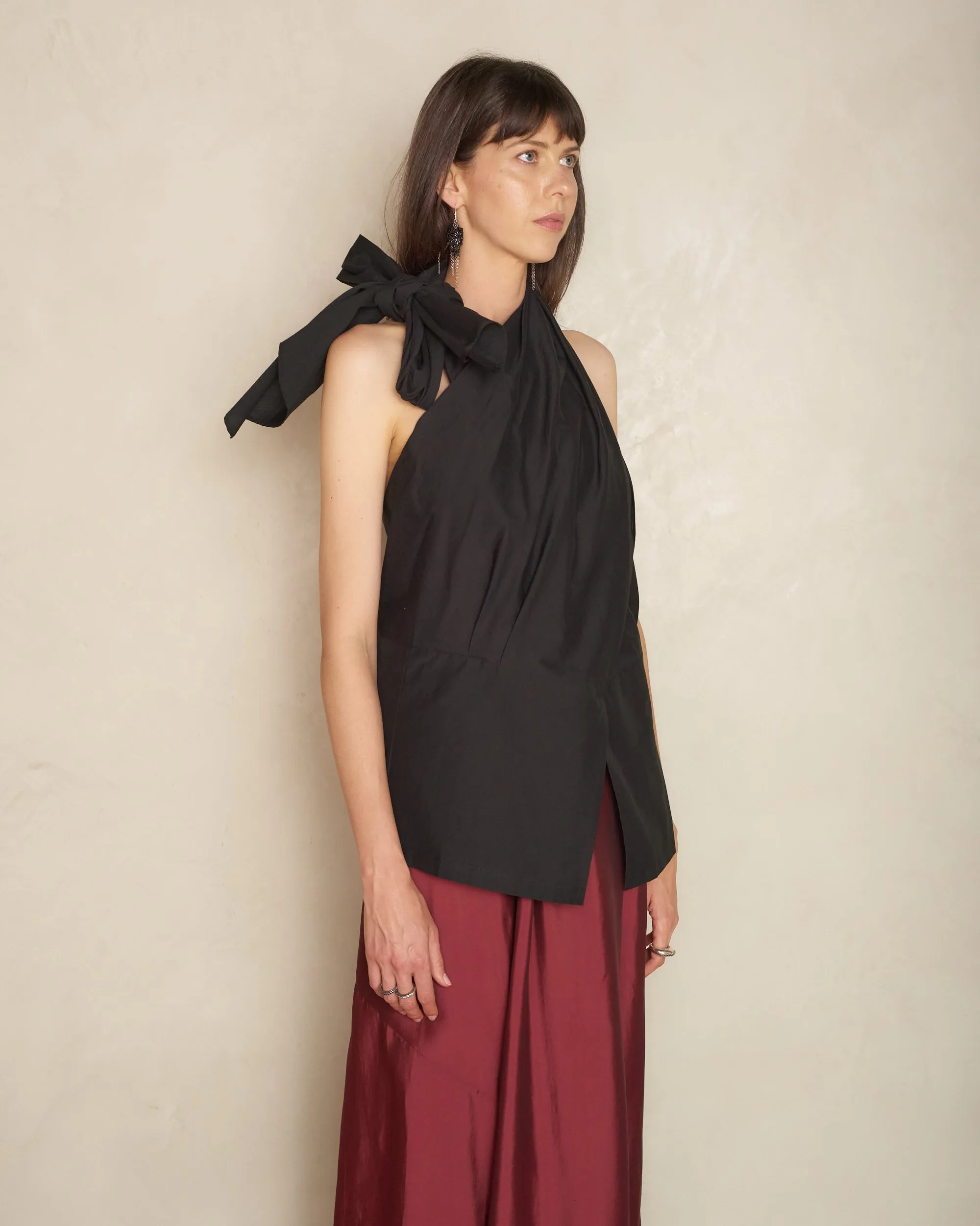 Black Tumbai Sleeveless Shawl Top