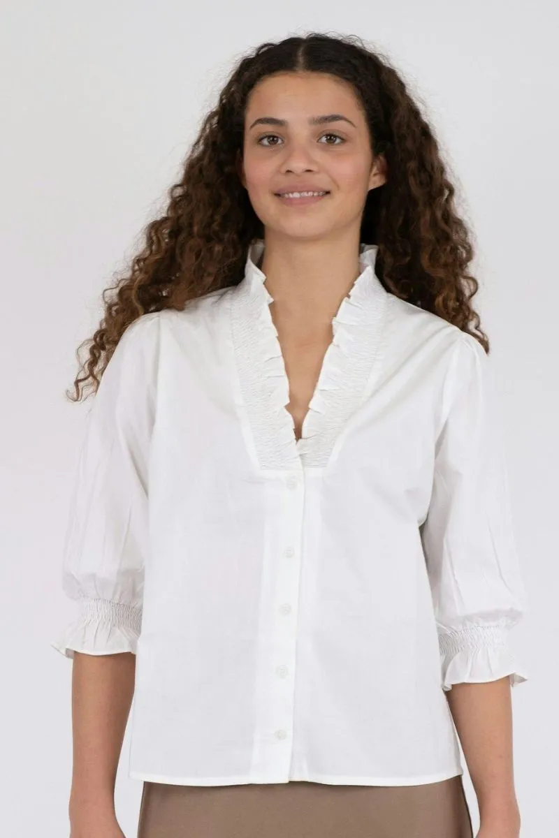 Briony C Poplin Blouse | White | Bluse fra Neo Noir