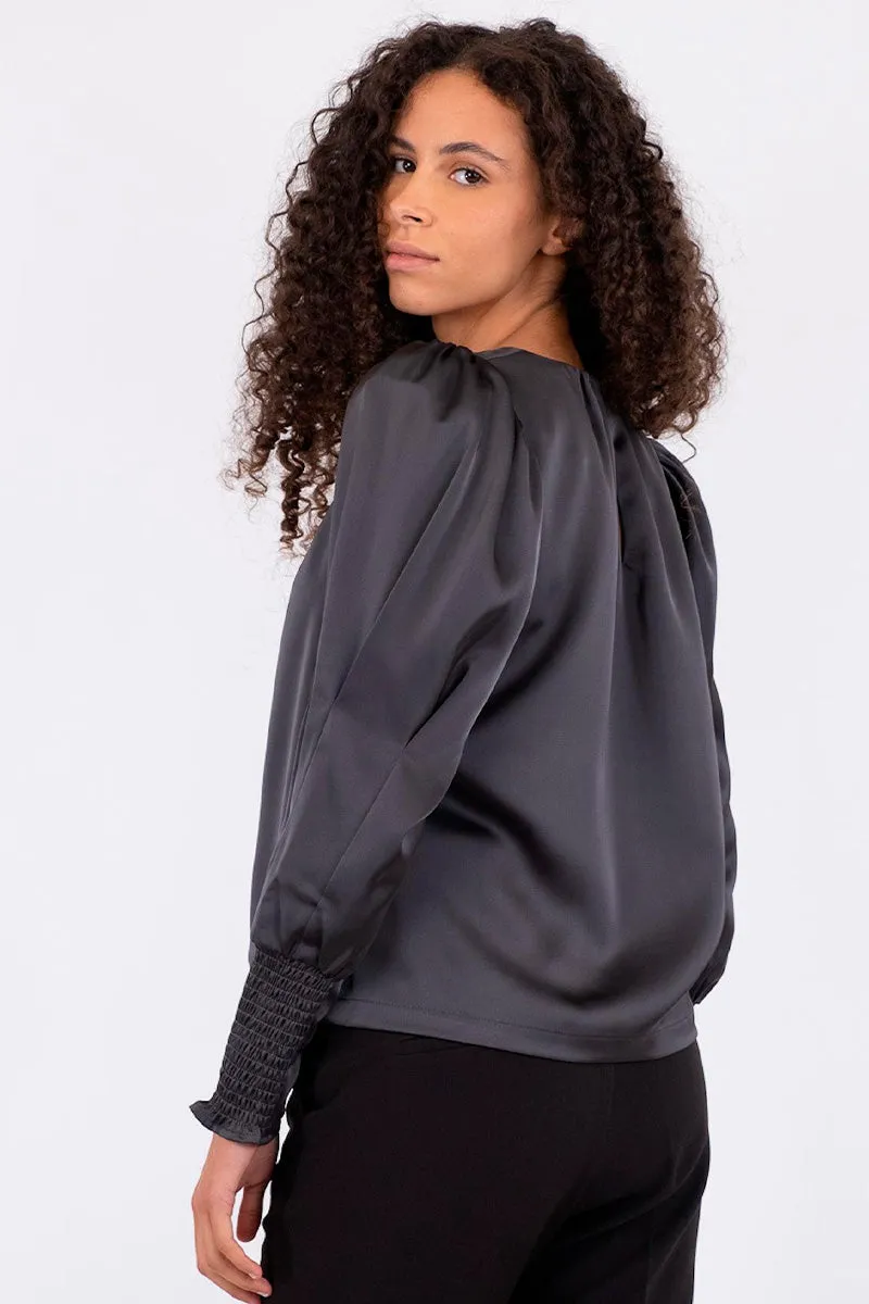 Camma Heavy Sateen Blouse | Steel Grey | Bluse fra Neo Noir