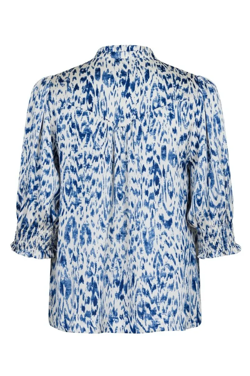 Diana Graphic Blouse | Blue | Bluse fra Neo Noir