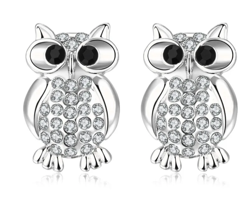 Fashion owl stud earrings