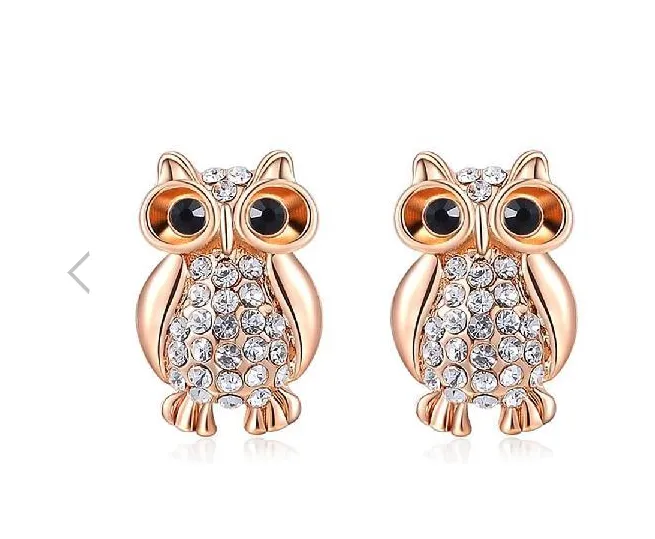 Fashion owl stud earrings