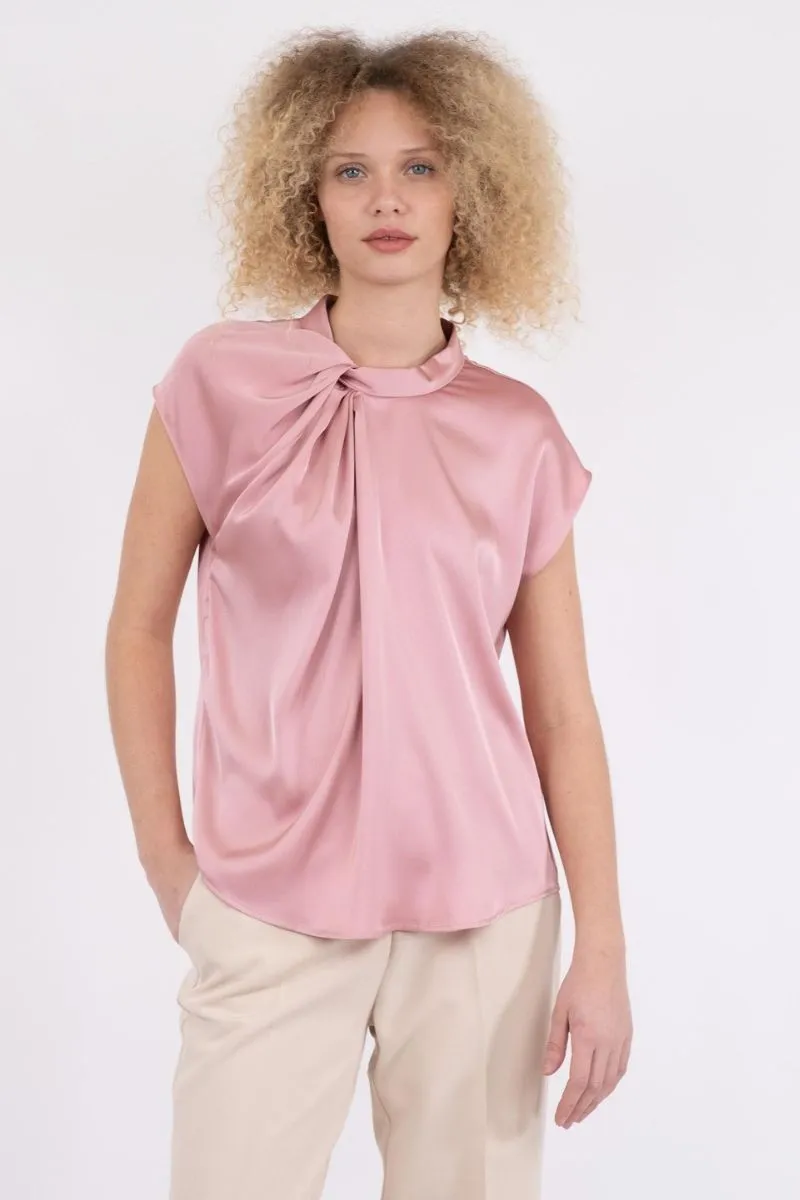 Fleur Drapy Satin Blouse | Light Pink | Bluse fra Neo Noir