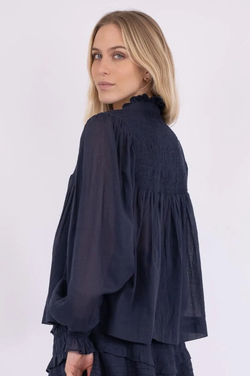 Jill S Voile Blouse | Navy | Bluse fra Neo Noir