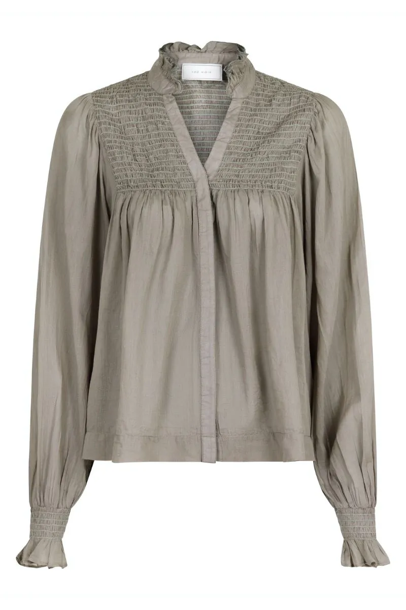 Jill S Voile Blouse | Smoke Green | Bluse fra Neo Noir