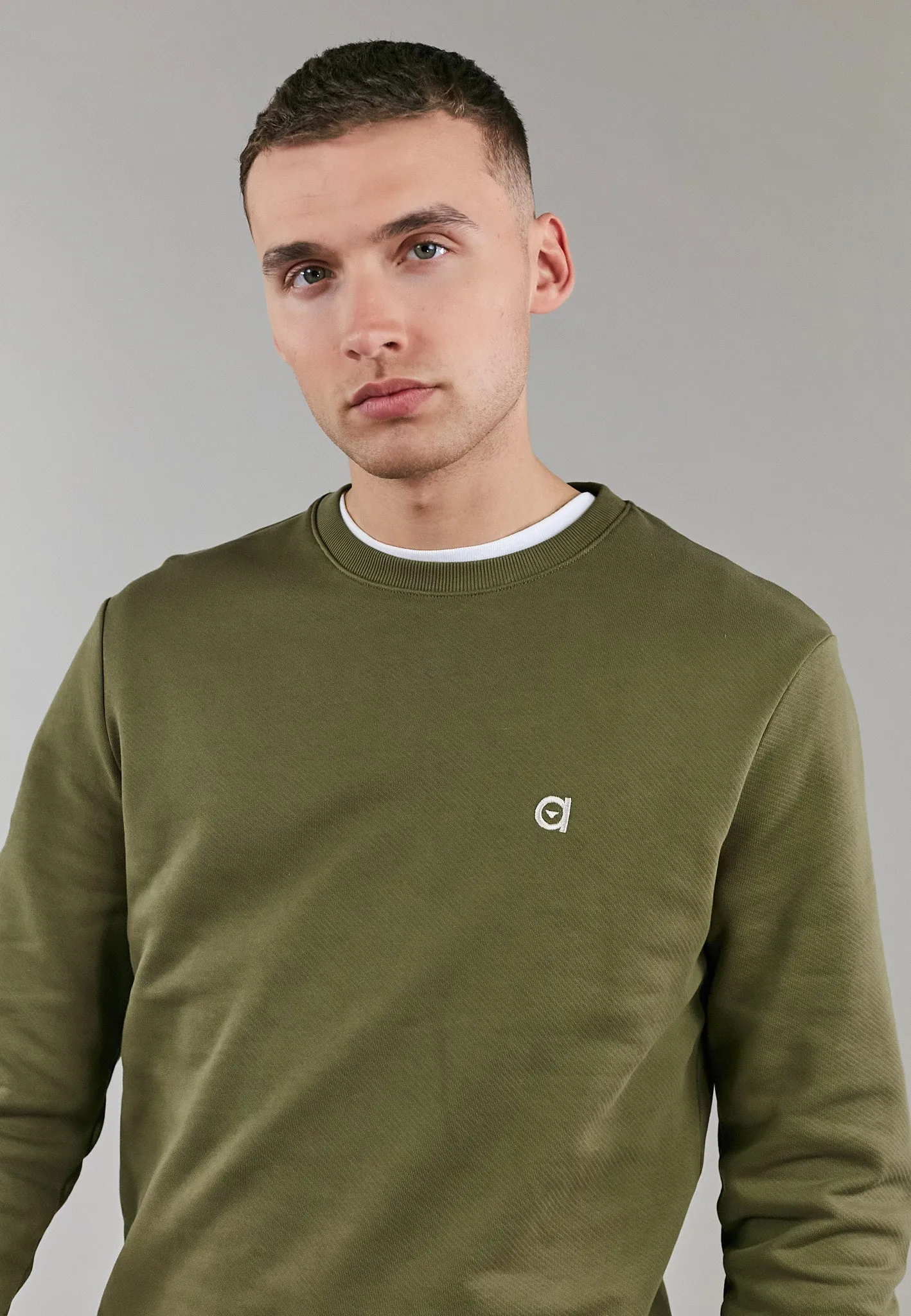 khaki crew neck sweatshirt