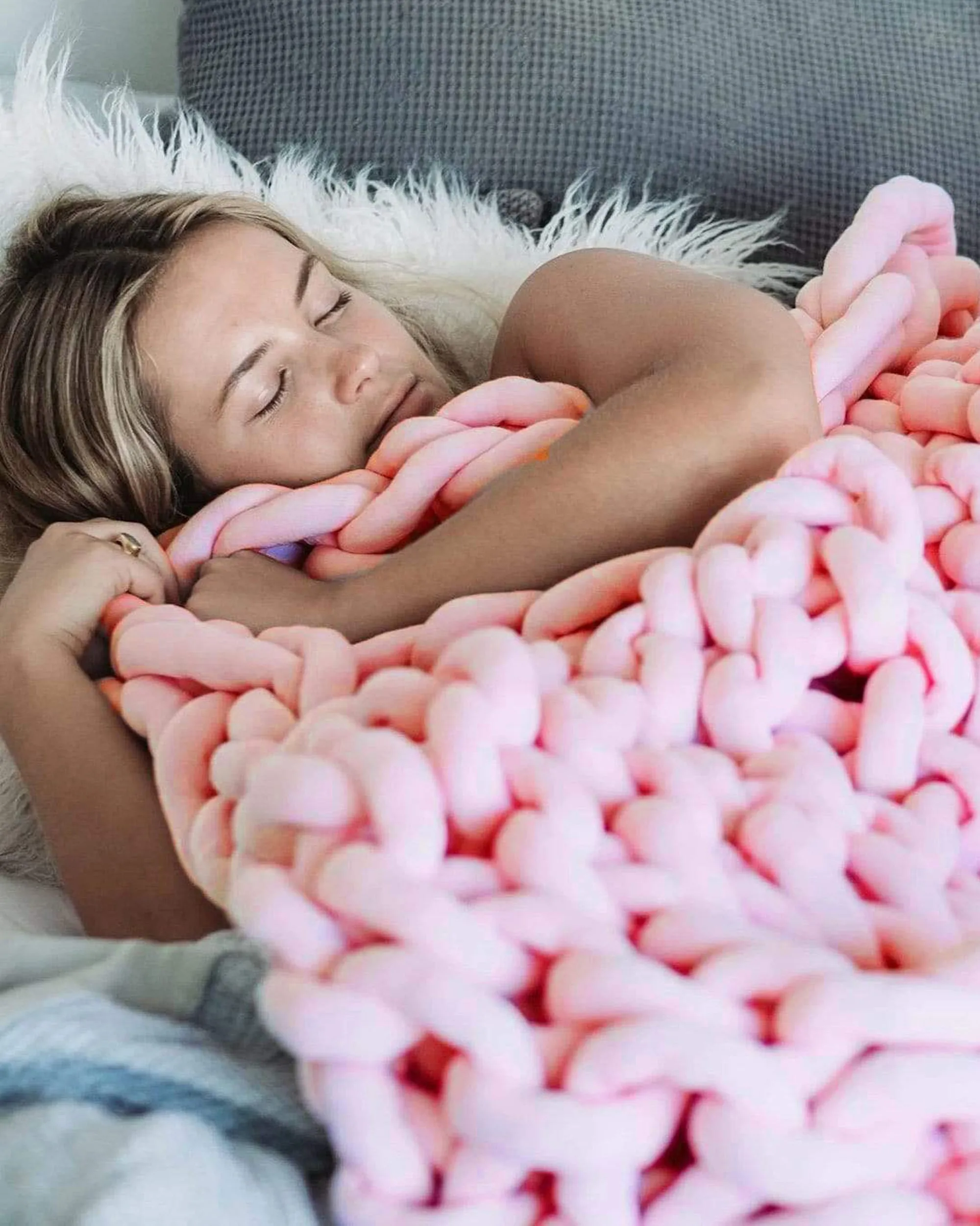 Knitted Weighted Blanket