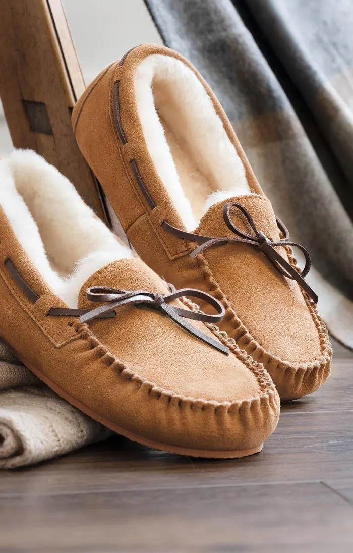 Ladies Sheepskin Moccasin