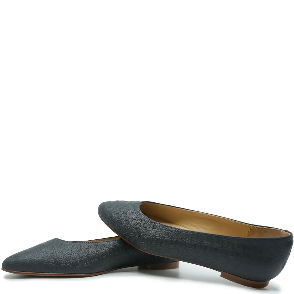 LMDI Dark Gray Stamped Pointed Flat