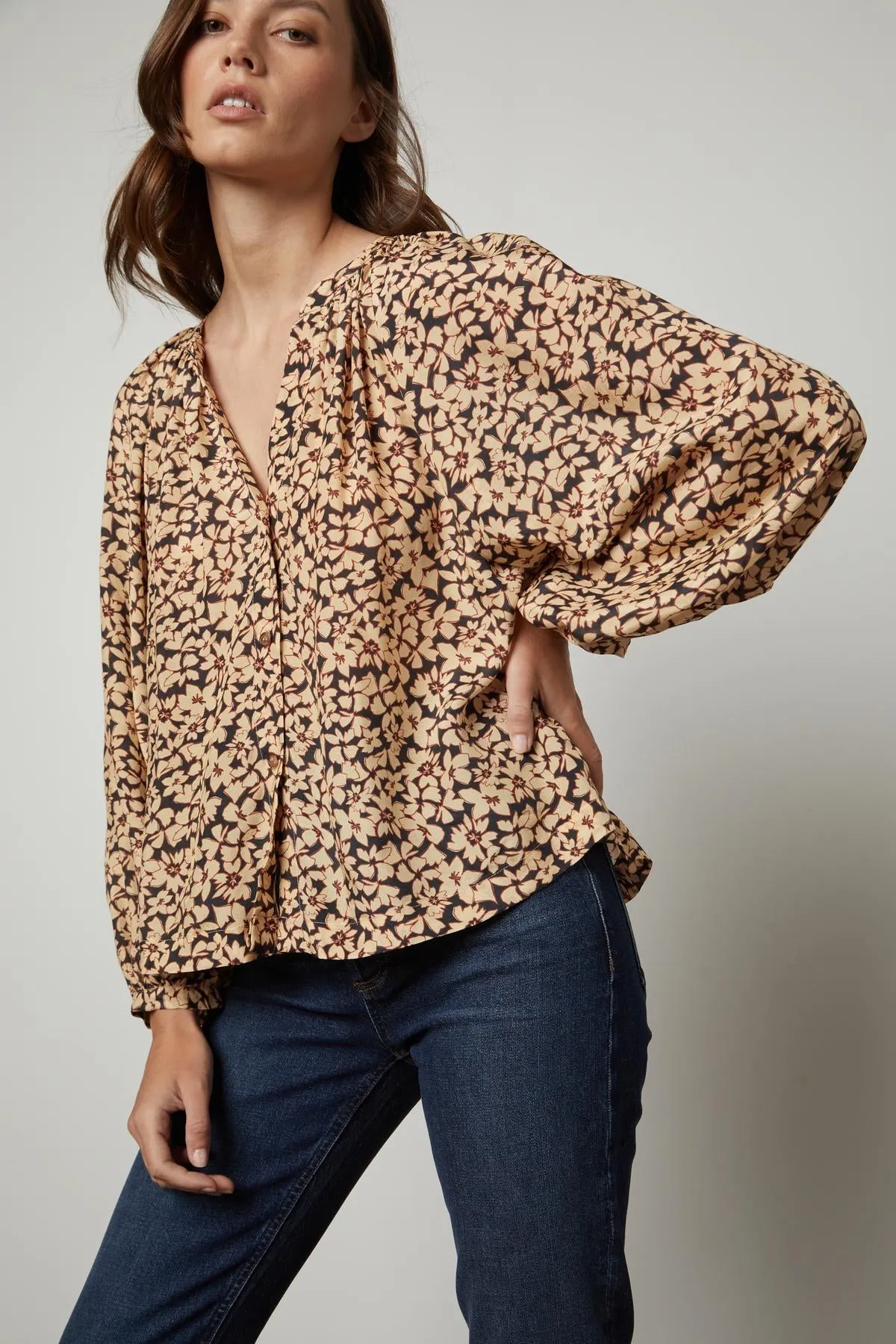 MELINDA PRINTED BUTTON-UP TOP