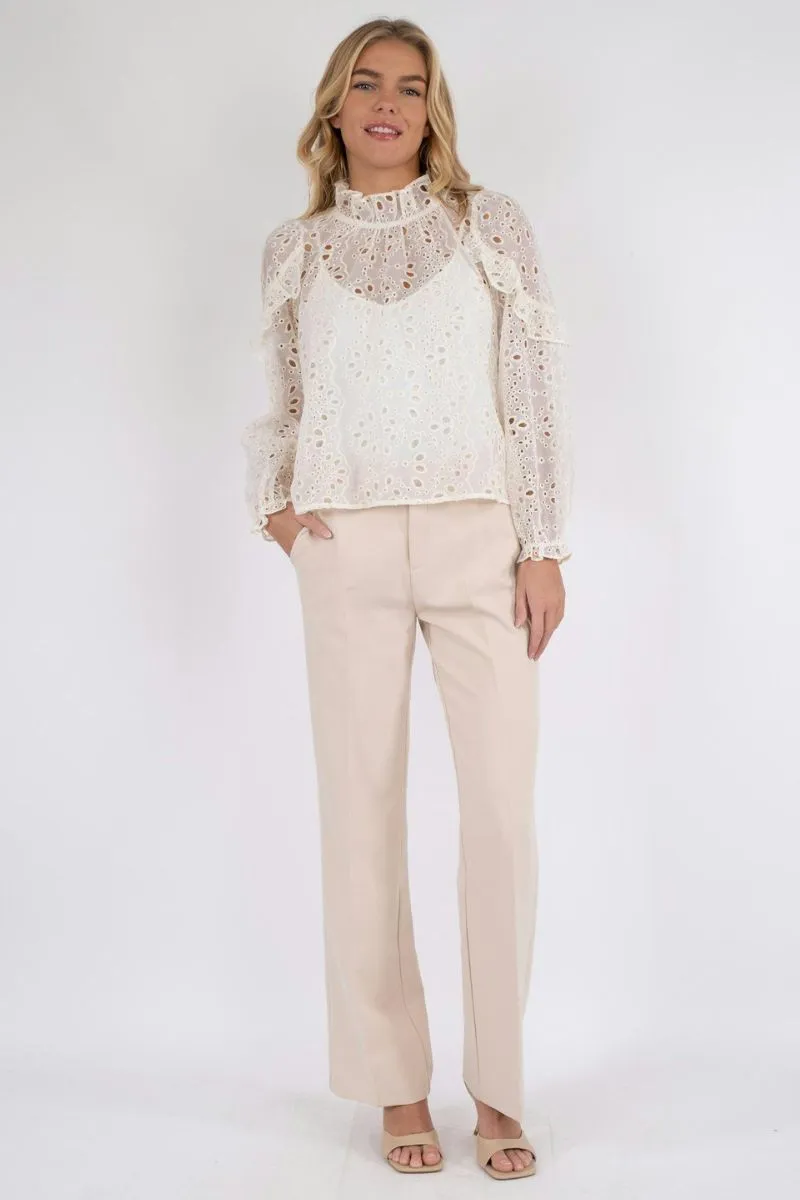 Nadira Embroidery Blouse | Ivory | Bluse fra Neo Noir