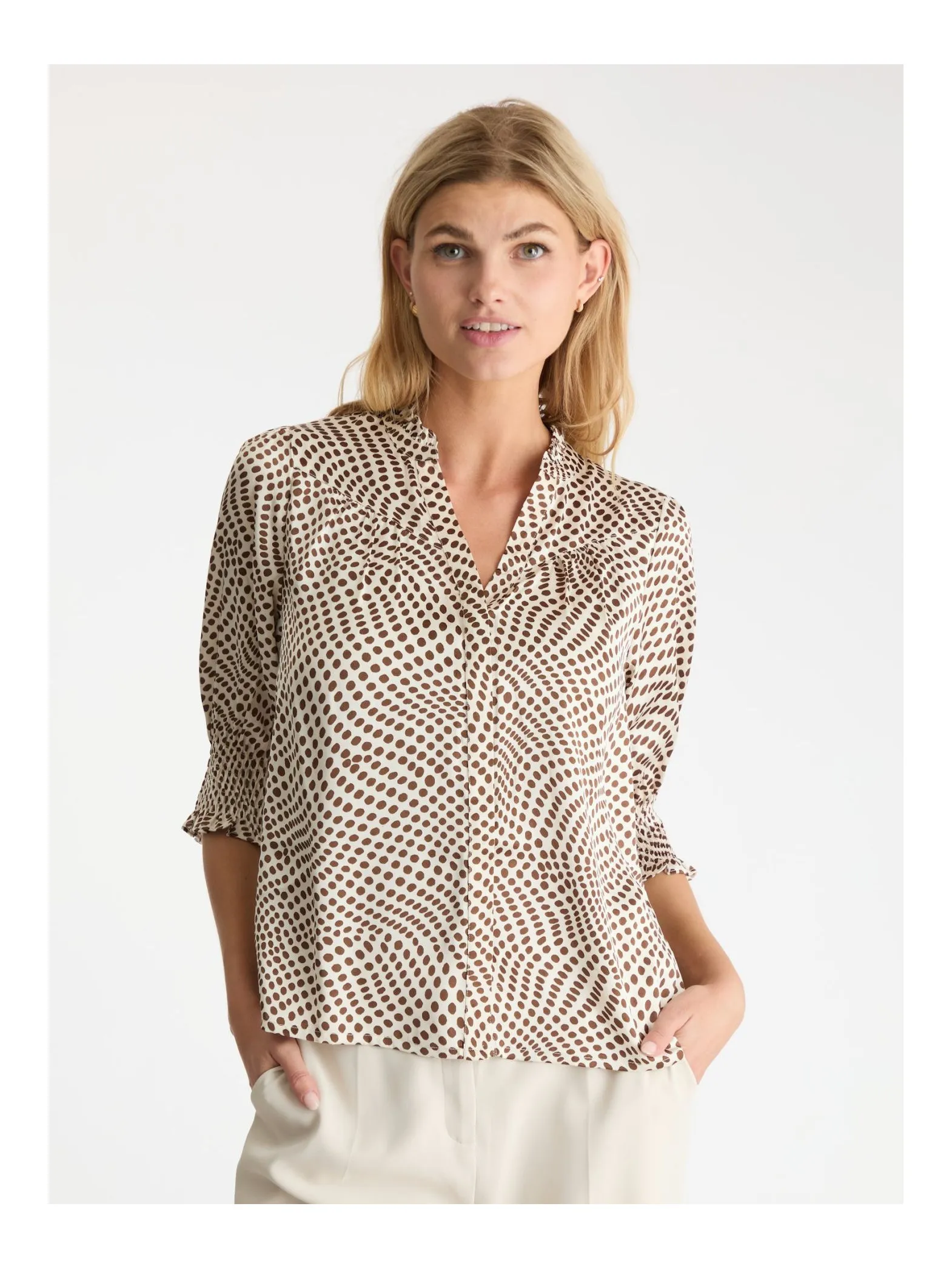 NEO NOIR BLOUSE DIANA VIBRANT DOT BROWN