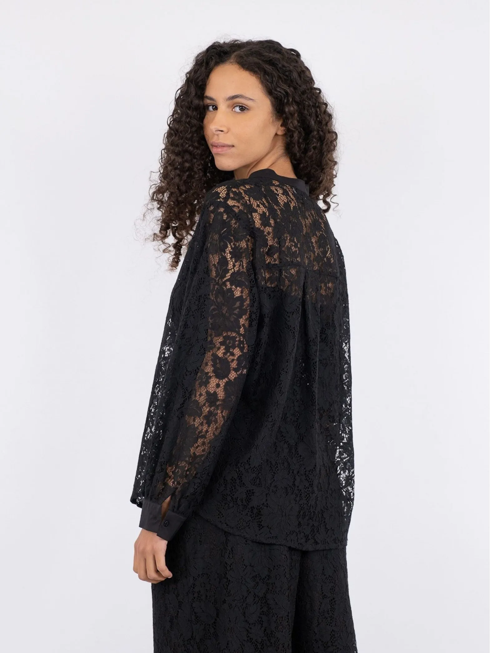 NEO NOIR BLOUSE MAE LACE BLACK