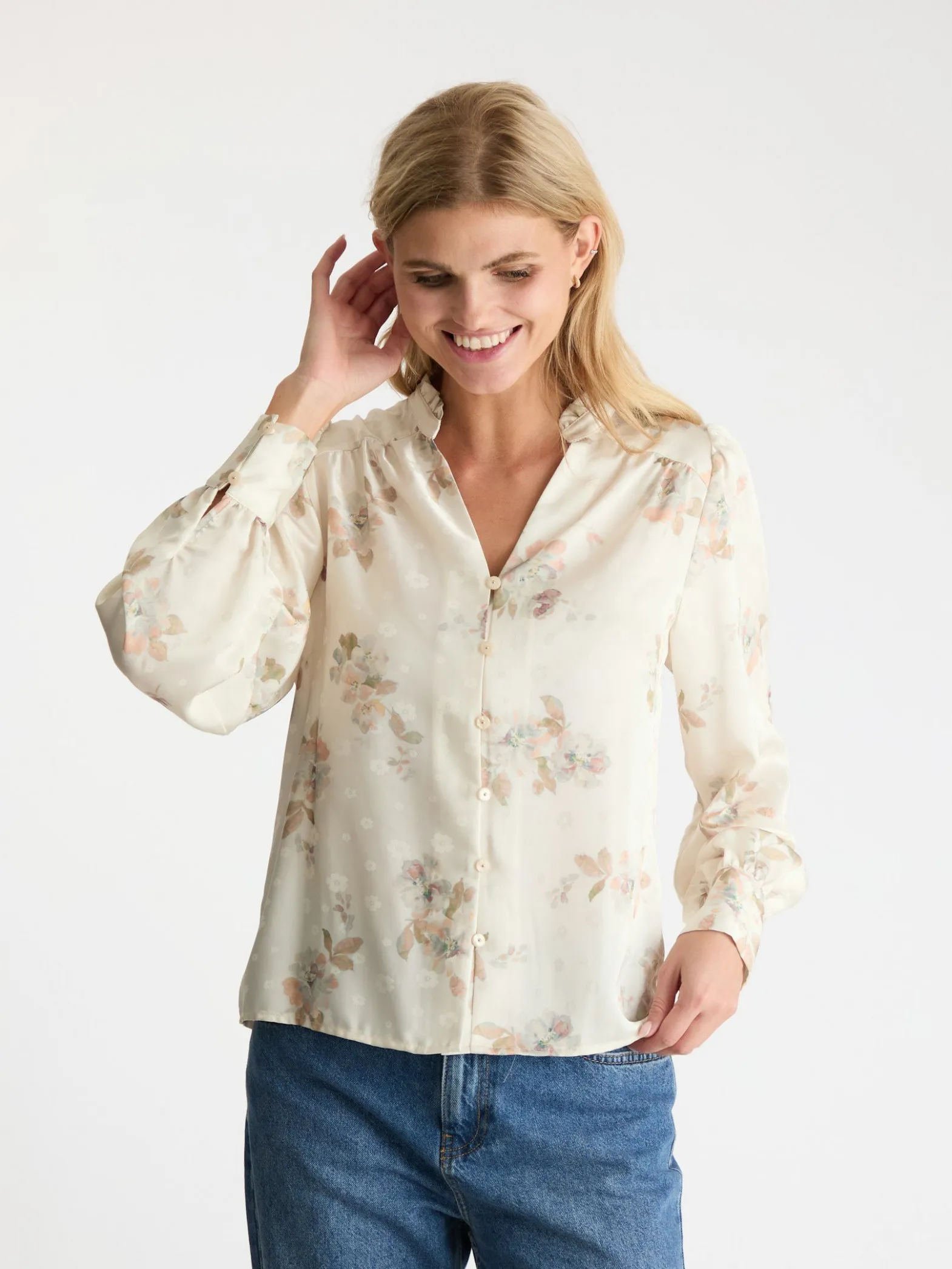 NEO NOIR BLOUSE MASSIMA SOFT BLOSSOM CREME