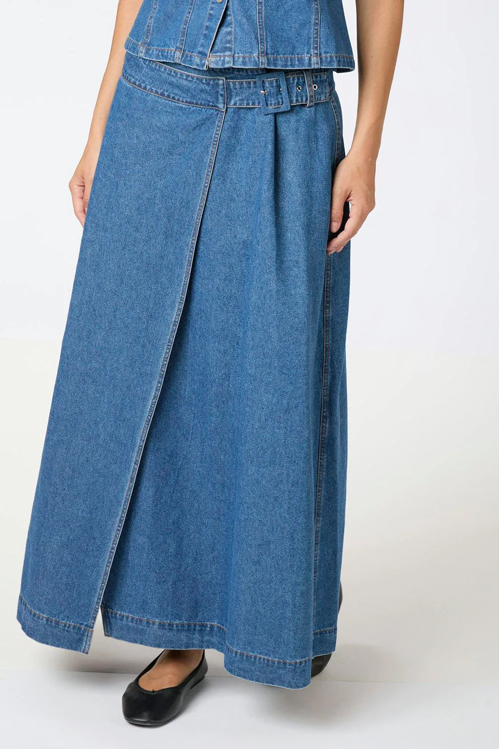 Nina Wrap Denim Skirt | Blue | Nederdel fra Neo Noir