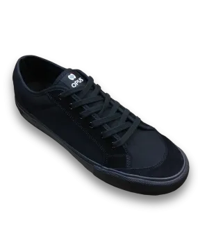 OPUS | Court Low Shoe | Black / Black