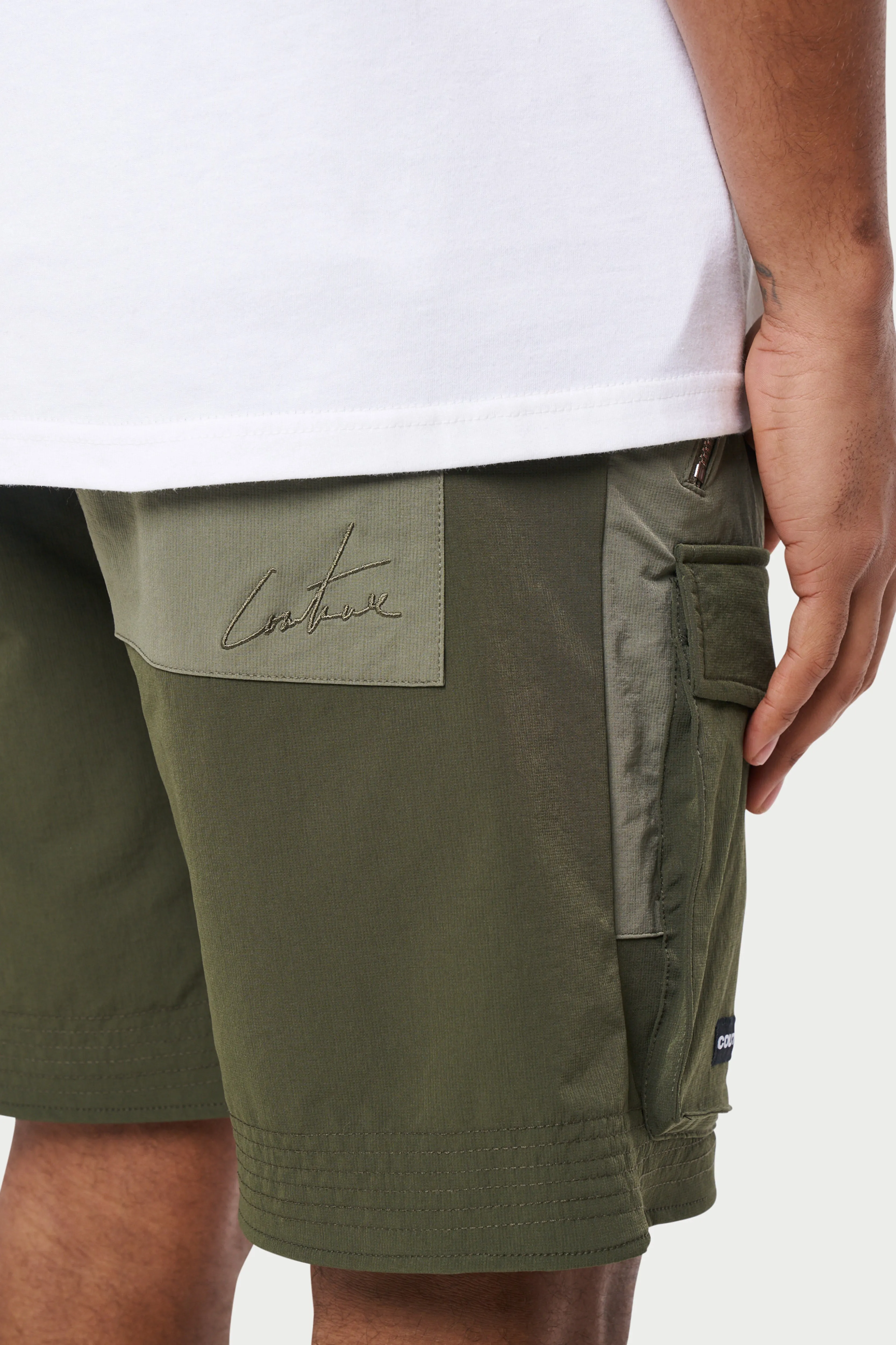 PANELLED CARGO SHORTS - KHAKI