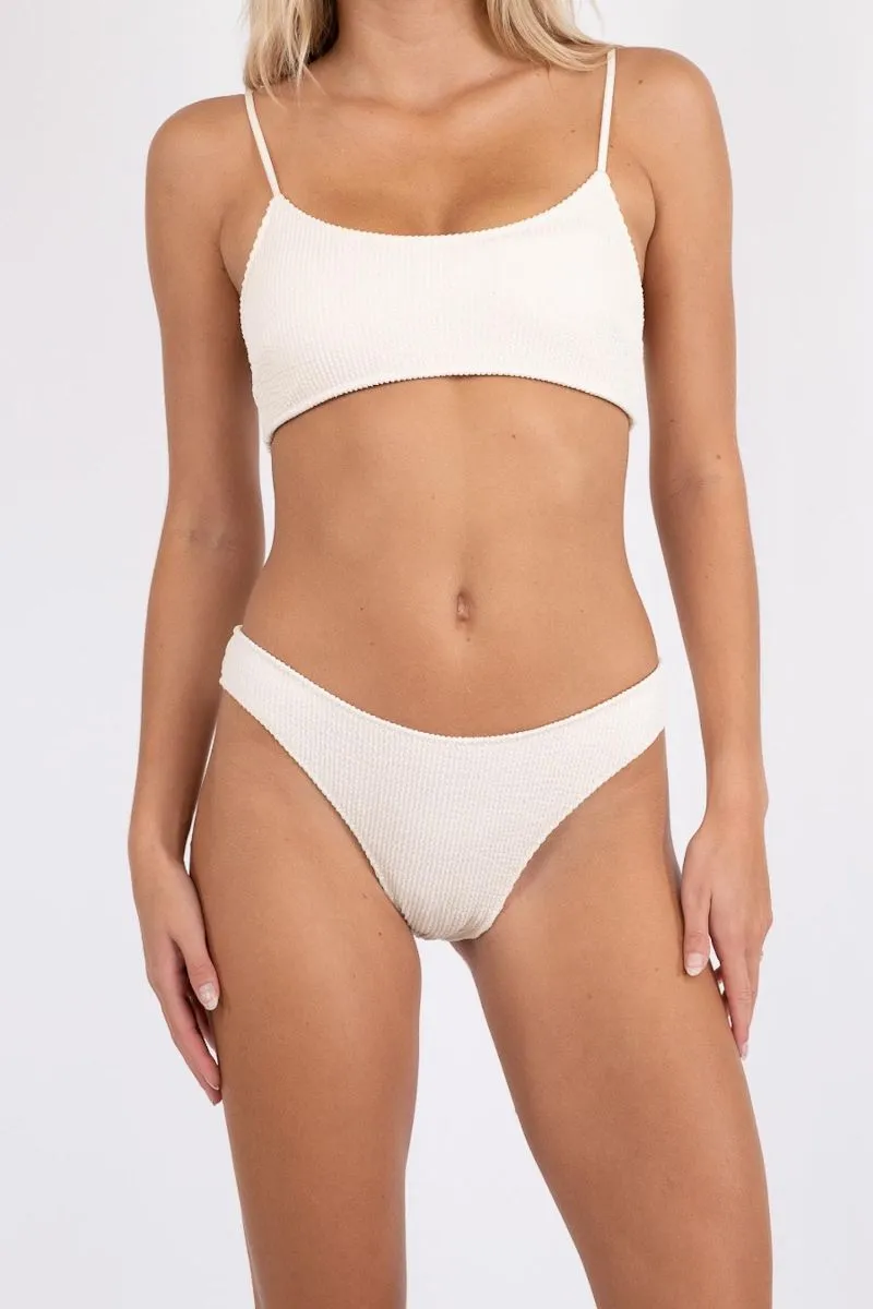 Skin Sand Crepe Swim Top 161235 | Ivory | Bikini Top fra Neo Noir