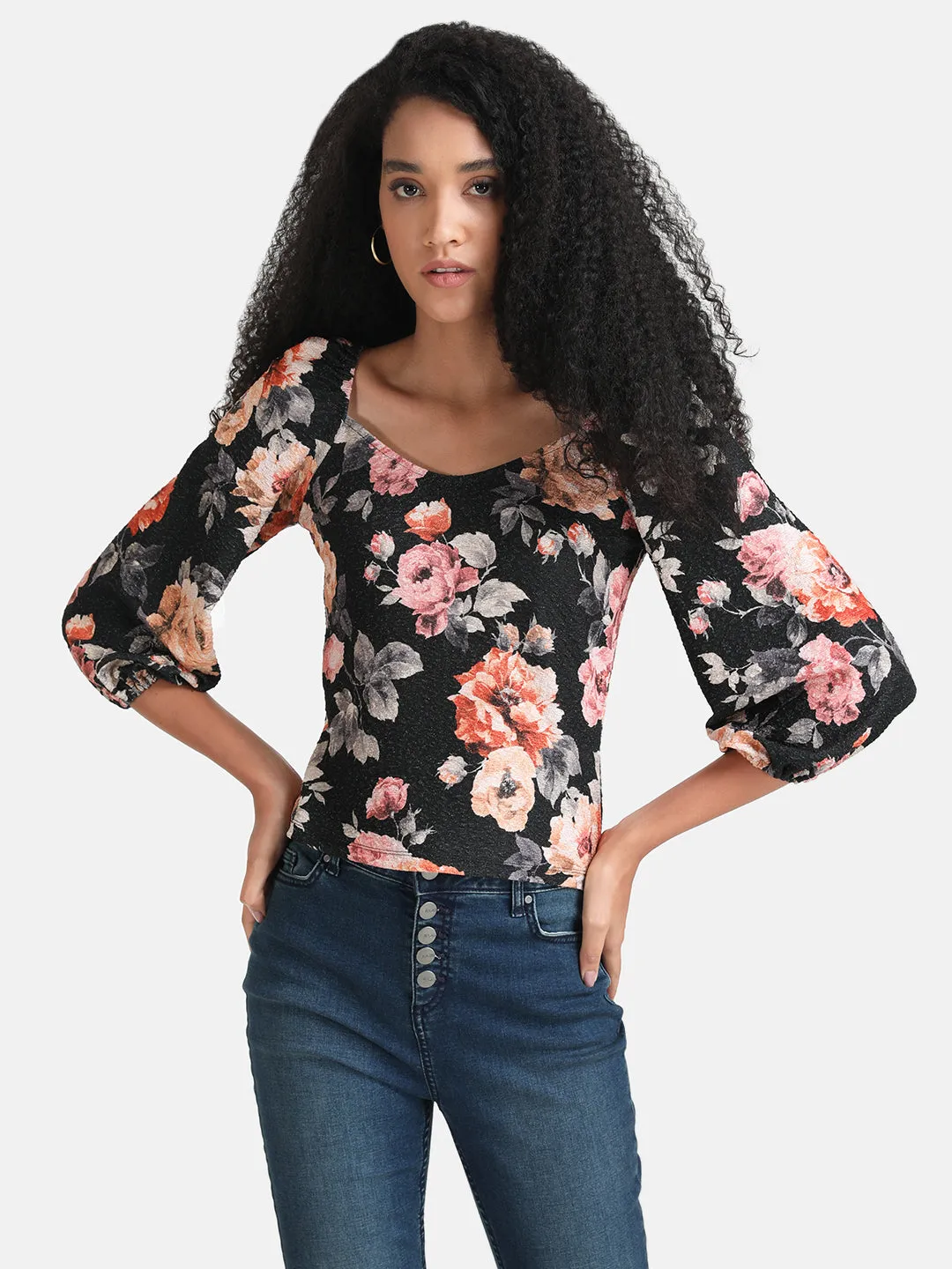 Stretchable Printed Top With Sweetheart Neckline