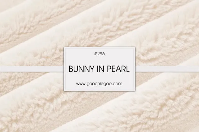 Throw / Luxe Cuddle Bunny Pearl