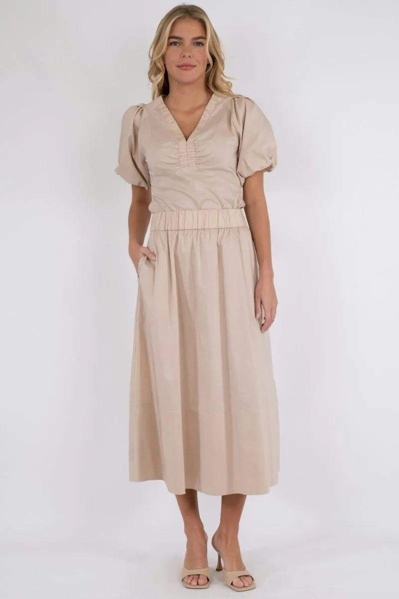 Yara Poplin Skirt | Dark Sand | Nederdel fra Neo Noir