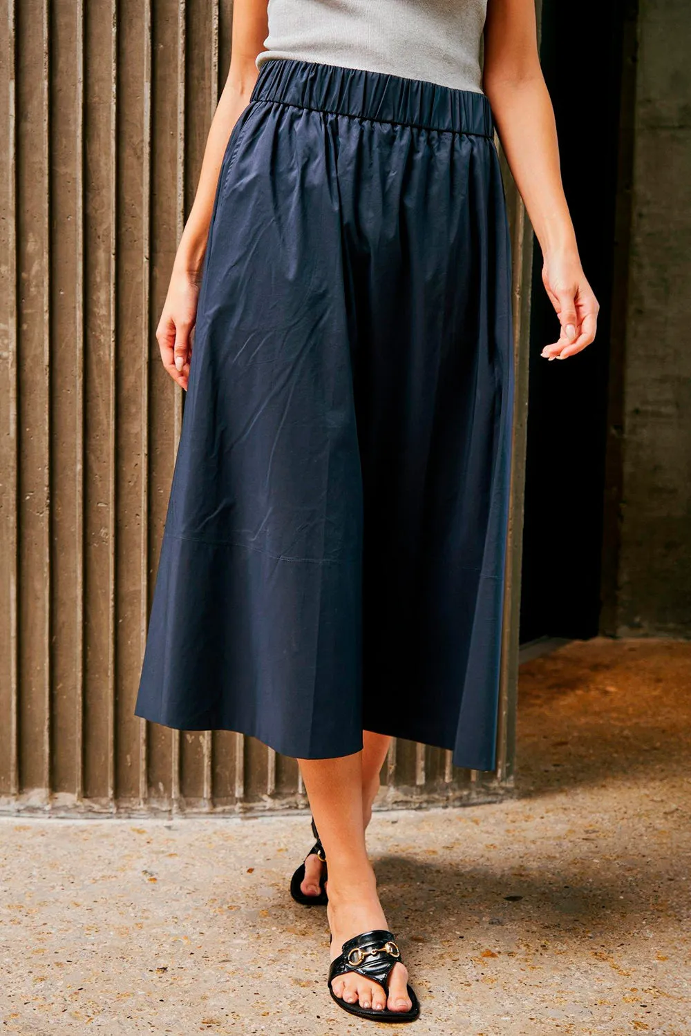 Yara Poplin Skirt | Navy | Nederdel fra Neo Noir